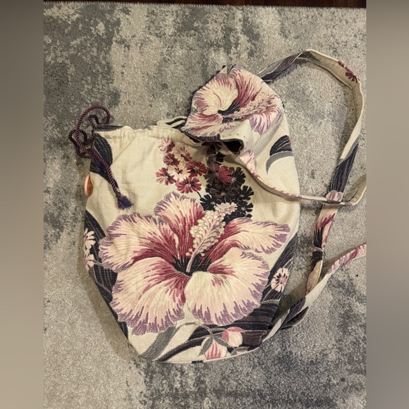 Floral Backpack with Tie String - Picture 6 of 8